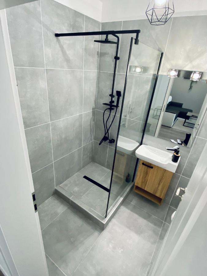 Happyhome Central Deluxe Apartments Oradea Exteriér fotografie