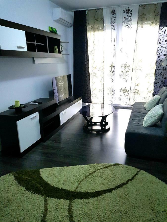 Happyhome Central Deluxe Apartments Oradea Exteriér fotografie